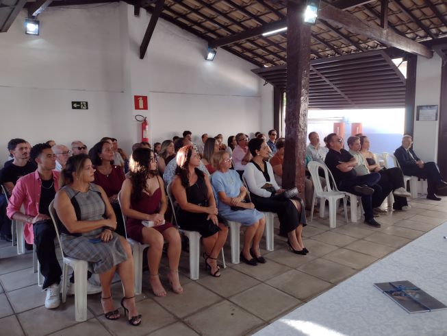 api-modulos/fotos/img/galeria_cat_culturais_526/526/13284/SOLENIDADE DE DIPLOMAÇÃO E POSSE DOS NOVOS ACADÊMICOS DA ACADÊMIA DE LETRAS, 26.04.2025 (31).jpg
